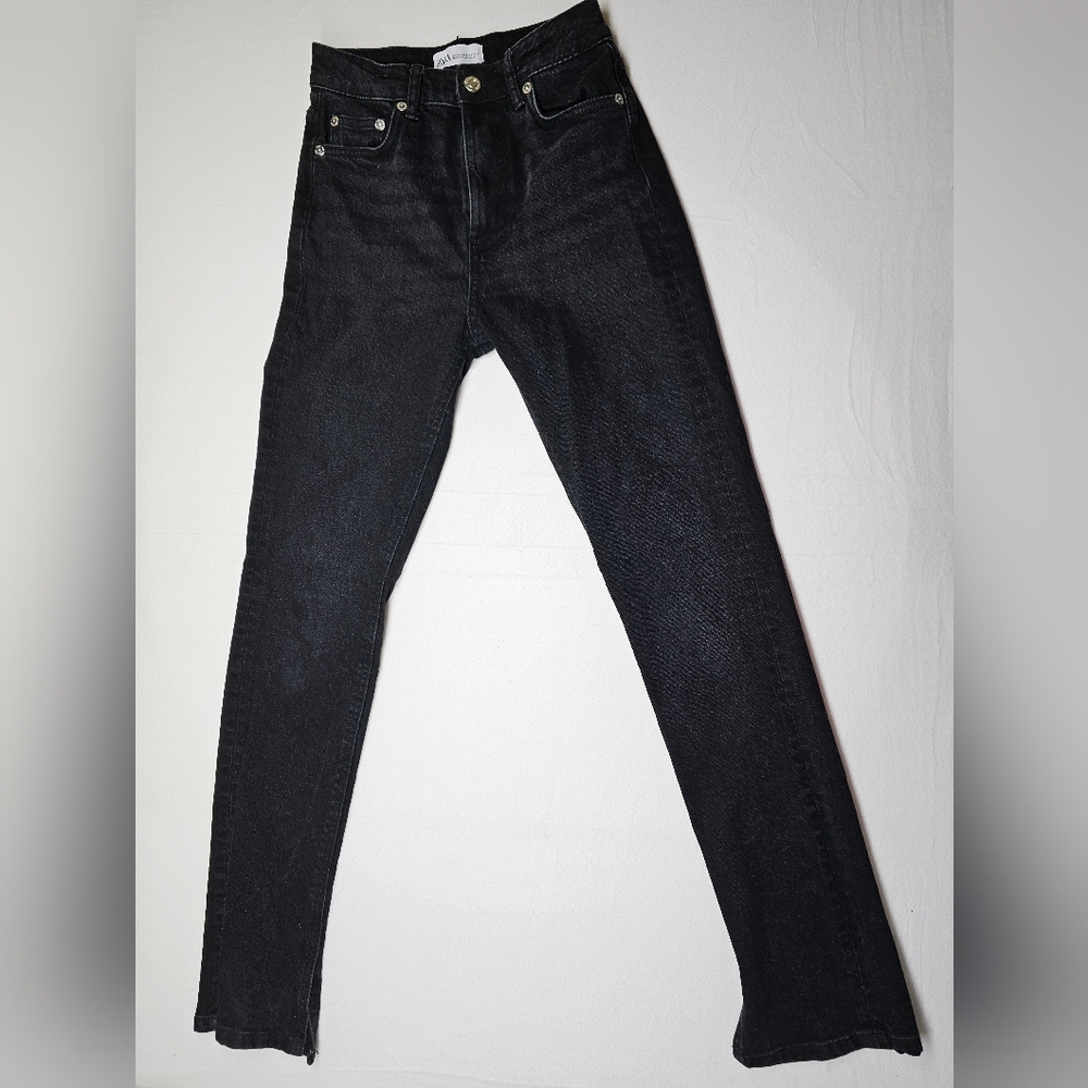 Zara Women's Straight Leg Dark Jeans